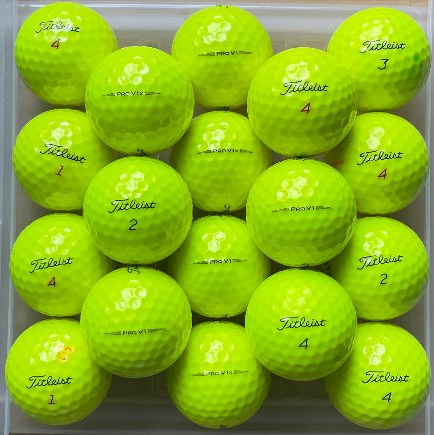 Titleist Pro V1/V1x Yellow 2025 Model